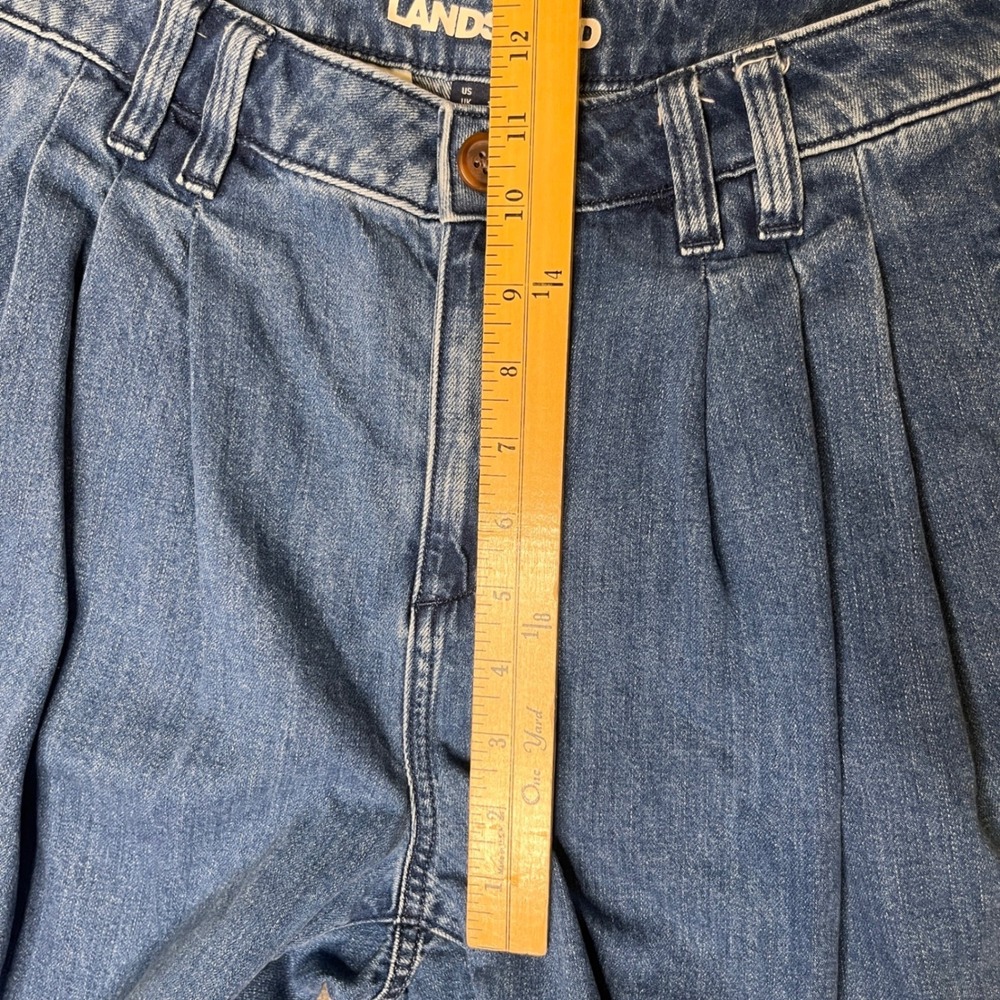 Lands End Pleated Bermuda Shorts Womens 6 Blue Denim High Rise 90s Mom Coastal - Picture 6 of 12